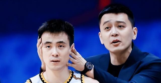 猛料, 袖培养的张, 在广东宏远