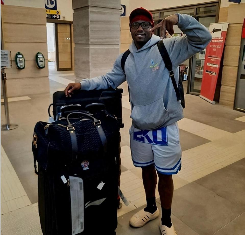 盟新疆男篮 盟新疆男篮