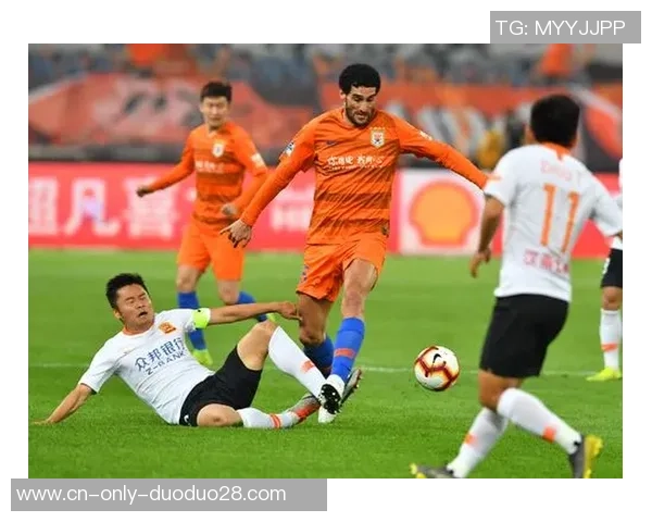 中超首轮激战鲁能迎战国安双方全力争胜展现精彩对决